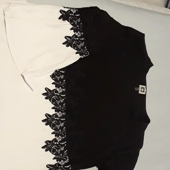 Anne Klein Black & White Shirt - Picture 3 of 6